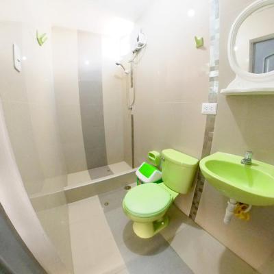 VENTA DE DEPARTAMENTO 5° PISO EN LOS TUMBOS, URB. SANTA VICTORIA